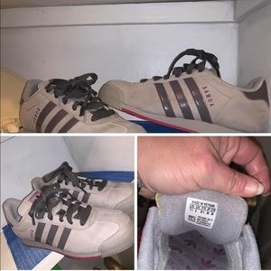 Ladies adidas Samoa size 7 1/2